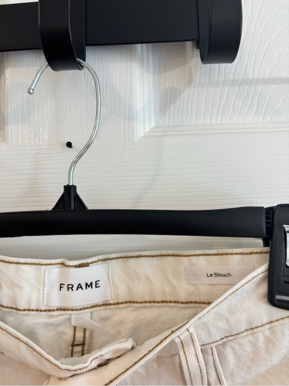 FRAME Le Slouch White Jeans 6/28 - Picture 4 of 5